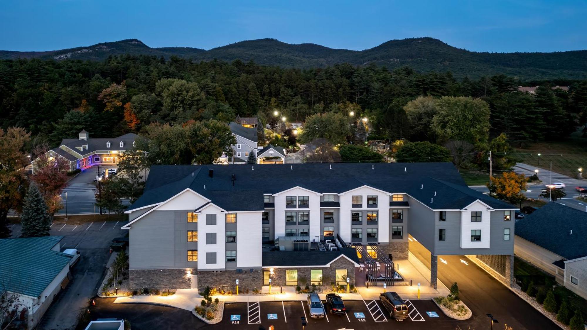 Hilton Garden Inn North Conway Exteriör bild